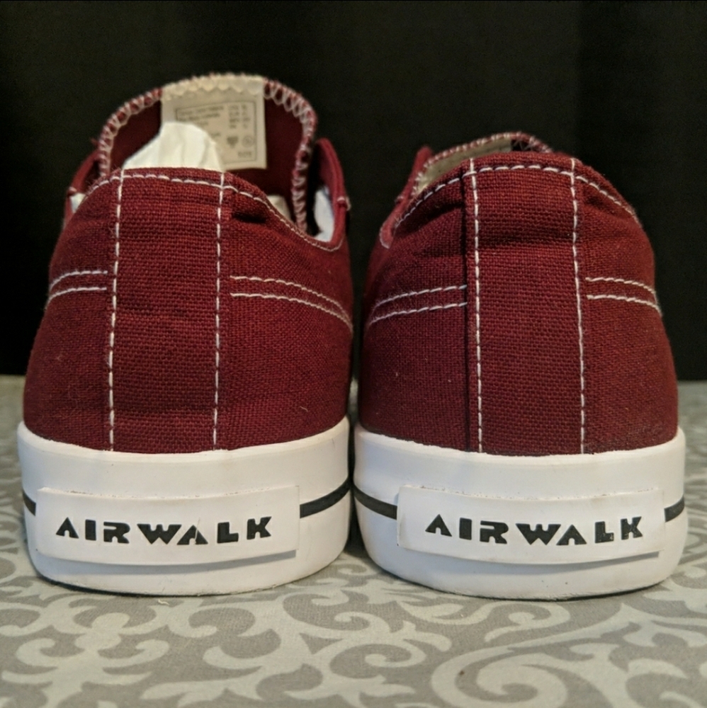 Women's Airwalk Legacee Maroon Sneakers - Picture 3 of 6